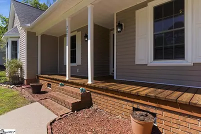 207 E Celestial Drive, Greer, SC 29651 - Photo 2