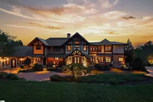 5 Tropicana Ct, Greenville, SC 29609 - Photo 2