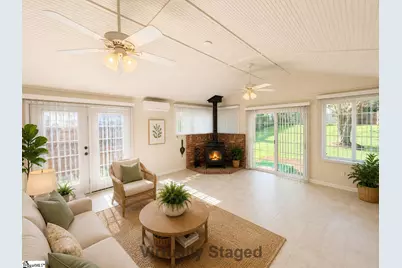 102 River Summit Drive, Simpsonville, SC 29681 - Photo 2