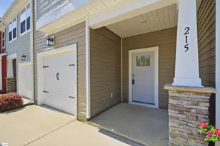 215 Keel Ln, Simpsonville, SC 29681 - Photo 2
