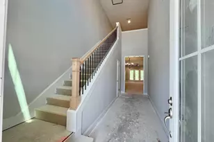 19 Hasbrook Ln, Greenville, SC 29607 - Photo 2