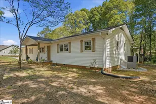 501 Hickory Ln, Pendleton, SC 29670 - Photo 2