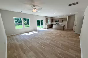 12135 Lansbury Dr, Inman, SC 29349 - Photo 8