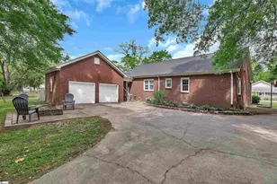 25 Central Ave, Honea Path, SC 29654 - Photo 22