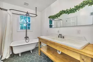 25 Central Ave, Honea Path, SC 29654 - Photo 16