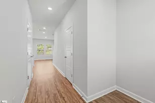 606 Reese Ln, Greenville, SC 29617 - Photo 4