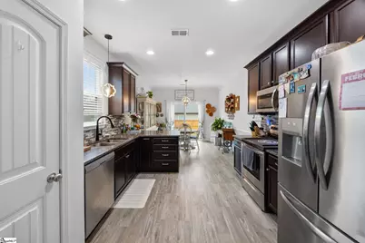 637 Ivywood Place, Boiling Springs, SC 29316 - Photo 6