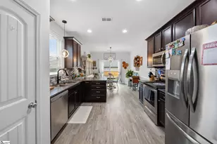 637 Ivywood Pl, Boiling Springs, SC 29316 - Photo 6