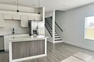 781/783 Berry Rd, Boiling Springs, SC 29316 - Photo 6