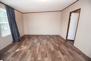 506 W Manning St, Chesnee, SC 29323 - Photo 14