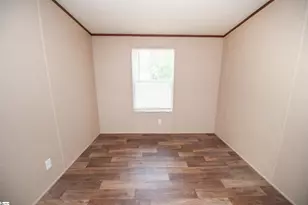 506 W Manning St, Chesnee, SC 29323 - Photo 22