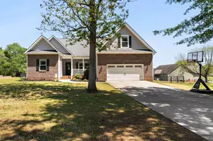 1008 Sylvia St, Greer, SC 29651 - Photo 4