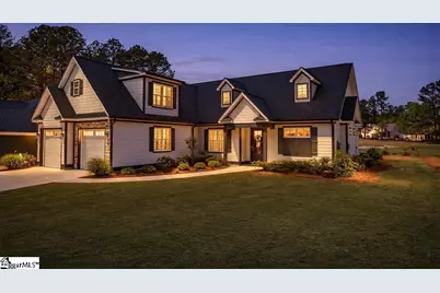 306 S Links Crossing, Ninety Six, SC 29666 - Photo 2