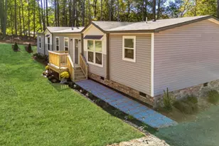 2578 John Dodd Rd, Wellford, SC 29385 - Photo 1