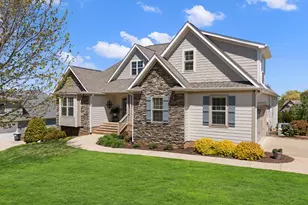 1 Thornbriar Ct, Travelers Rest, SC 29690 - Photo 1