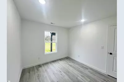 285/287 Scenic Avenue, Campobello, SC 29322 - Photo 24