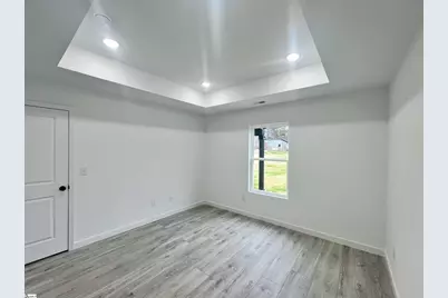 285/287 Scenic Avenue, Campobello, SC 29322 - Photo 18