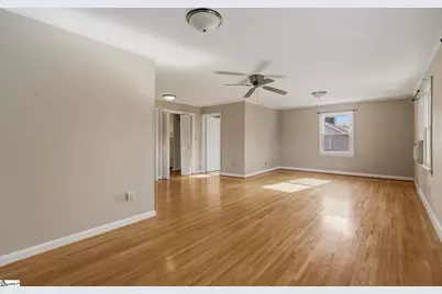 305 E Faris Road, Greenville, SC 29605 - Photo 30