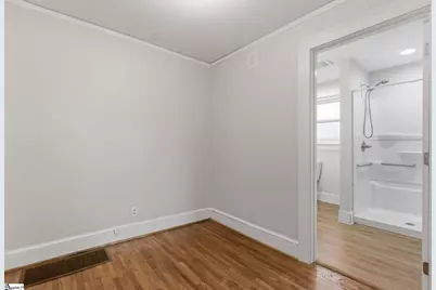 305 E Faris Road, Greenville, SC 29605 - Photo 14