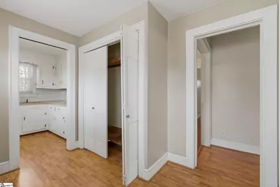 305 E Faris Road, Greenville, SC 29605 - Photo 20