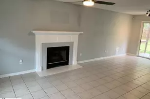 221 Twin Falls Dr, Simpsonville, SC 29680 - Photo 2