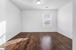 653 Highgarden Ln, Boiling Springs, SC 29316 - Photo 18