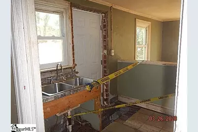 706 Marietta Street, Gaffney, SC 29340 - Photo 14