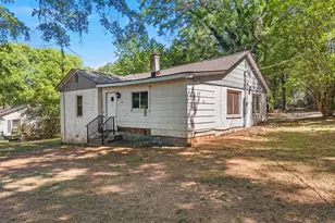 706 Marietta St, Gaffney, SC 29340 - Photo 1