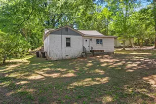 706 Marietta St, Gaffney, SC 29340 - Photo 4