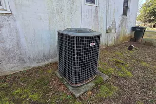 706 Marietta St, Gaffney, SC 29340 - Photo 12