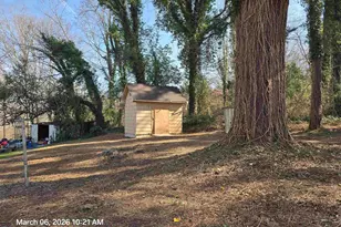 706 Marietta St, Gaffney, SC 29340 - Photo 4