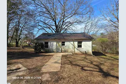 706 Marietta Street, Gaffney, SC 29340 - Photo 2