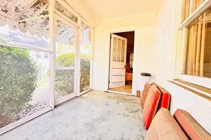 116 W Centennial St, Clinton, SC 29325 - Photo 10