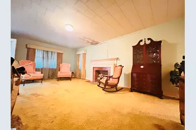 116 W Centennial Street, Clinton, SC 29325 - Photo 6