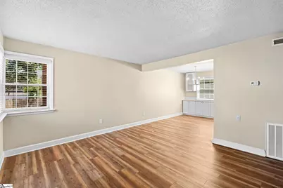 100 Lewis Drive #Unit 8C, Greenville, SC 29605 - Photo 4