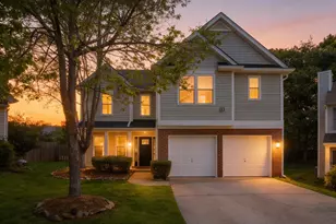 17 Summerfield Ct, Simpsonville, SC 29680 - Photo 2