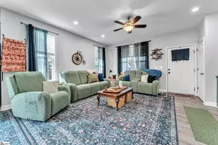 401 S Broad St, Clinton, SC 29325 - Photo 4