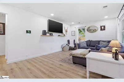 15 Littlejohn Street, Inman, SC 29349 - Photo 6