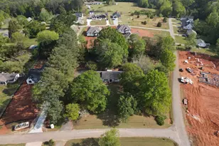 385 Wall St, Campobello, SC 29322 - Photo 2