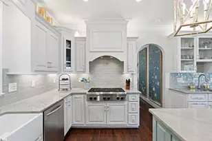 101 Biltmore Dr, Greenville, SC 29601 - Photo 16