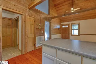 1810 Skunk Hollow Rd, Campobello, SC 29322 - Photo 10