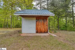 1810 Skunk Hollow Rd, Campobello, SC 29322 - Photo 34