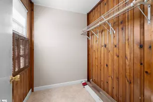 607 W Farley Ave, Laurens, SC 29360 - Photo 32