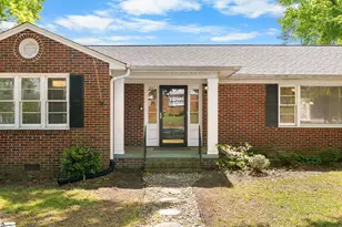 607 W Farley Ave, Laurens, SC 29360 - Photo 38