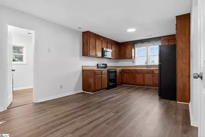 109 Washington Avenue, Gaffney, SC 29340 - Photo 8