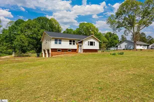 205 Dietz Dr, Spartanburg, SC 29307 - Photo 40