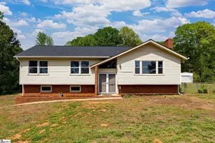 205 Dietz Dr, Spartanburg, SC 29307 - Photo 1