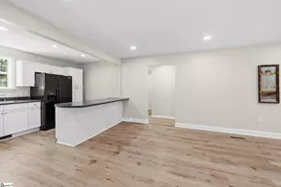 2140 Geer Hwy, Travelers Rest, SC 29690 - Photo 8