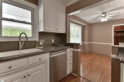 117 Kingsley Drive, Mauldin, SC 29662 - Photo 8