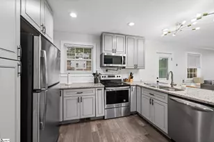 920 Anderson Rd, Greenville, SC 29601 - Photo 12
